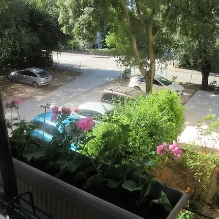 דירה Ira - Prelijep Stan + Besplatni Parking *