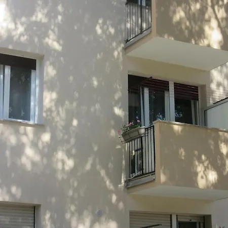 Ira - Prelijep Stan + Besplatni Parking Apartment *