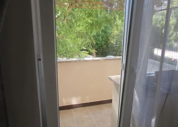 Ira - Prelijep Stan + Besplatni Parking Apartment Pula